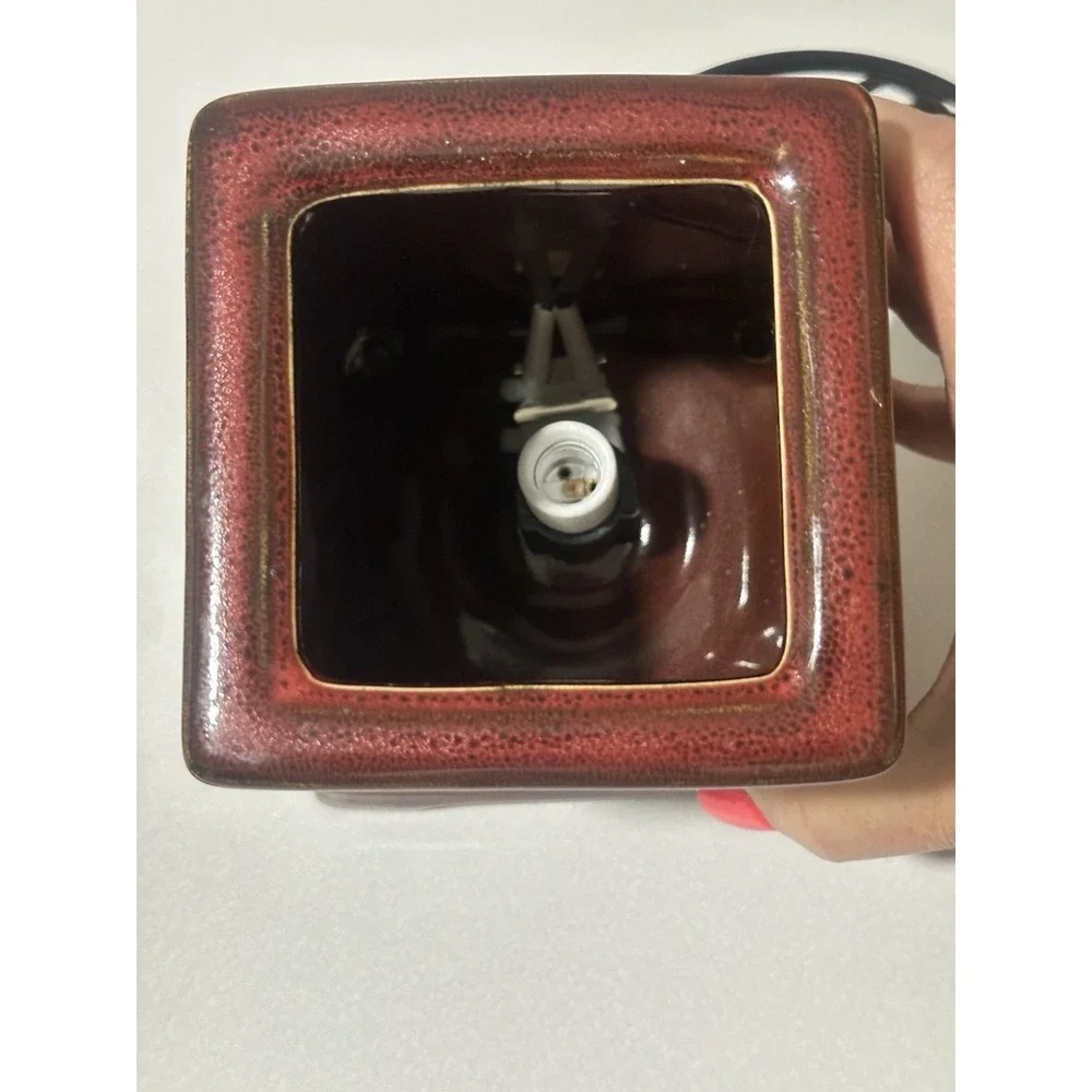 Scentsy Gallery Collection Classic‎ Brick Red Warmer Light Wax Warmer Retired